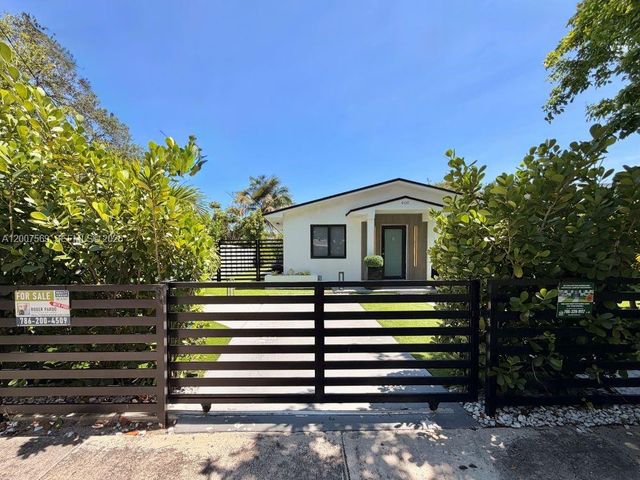 400 NW 40th Street, Miami, FL 33127