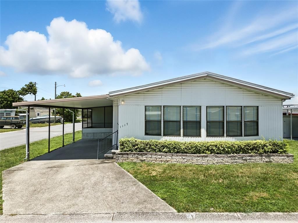 1117 50TH AVENUE W, Bradenton, FL 34207