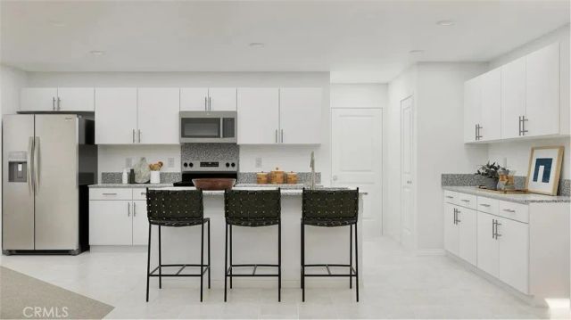 7656 La Canada Drive, Jurupa Valley, CA 92509