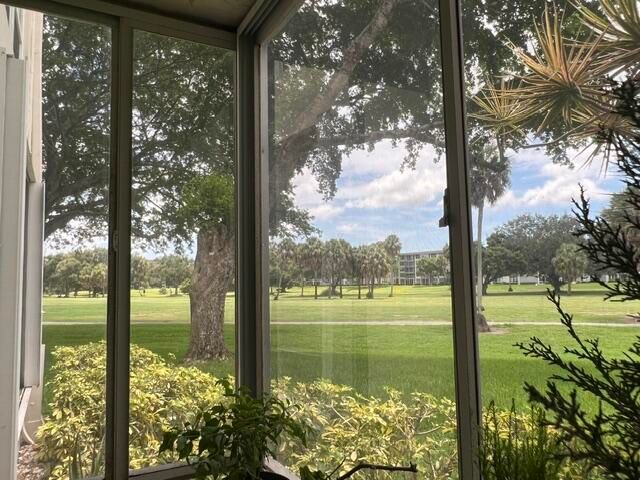 3800 OAKS CLUBHOUSE Drive 112, Pompano Beach, FL 33069