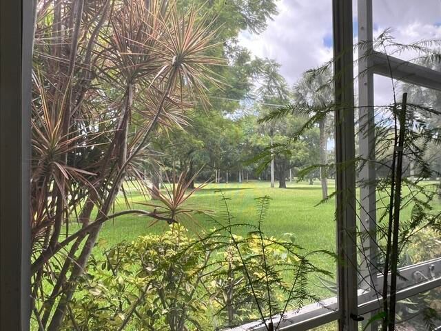 3800 OAKS CLUBHOUSE Drive 112, Pompano Beach, FL 33069