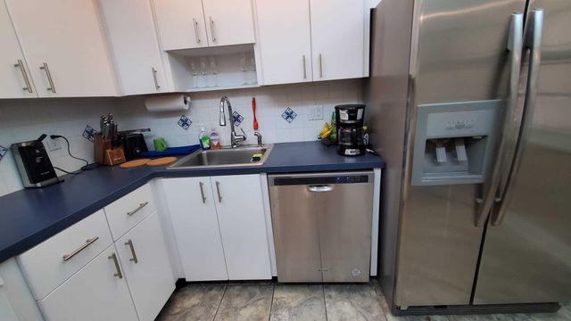 3800 OAKS CLUBHOUSE Drive 112, Pompano Beach, FL 33069