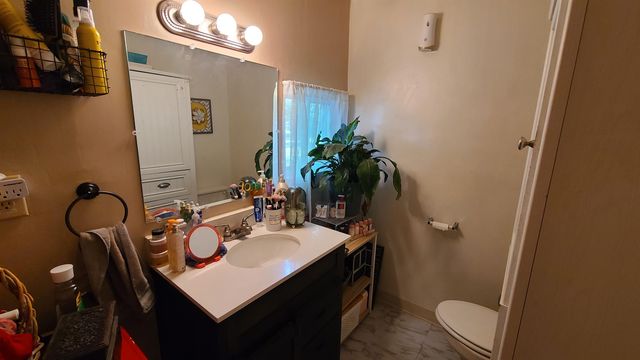 304 Minnesota St, Winfield, KS 67156