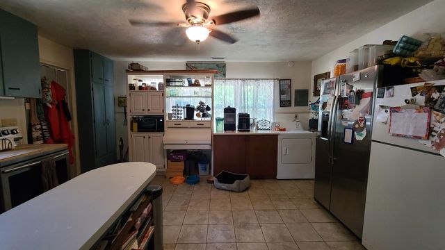 304 Minnesota St, Winfield, KS 67156