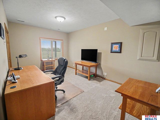 3626 S 193 Street, Omaha, NE 68130