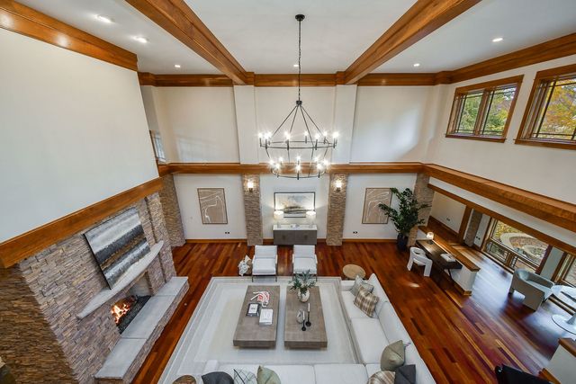 908 Julian Court, Naperville, IL 60540