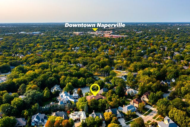 908 Julian Court, Naperville, IL 60540