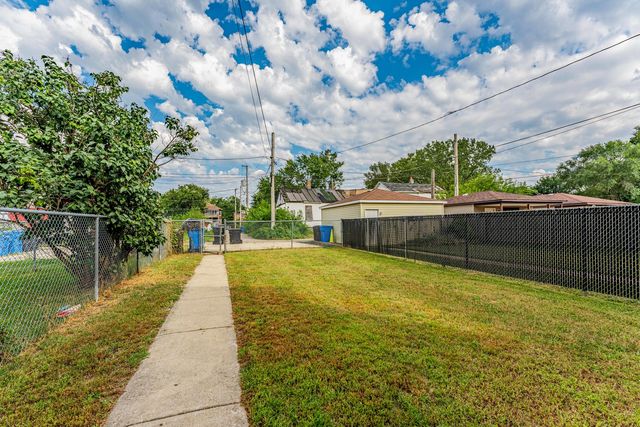 6615 S Normal Boulevard, Chicago, IL 60621
