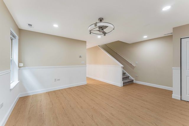6615 S Normal Boulevard, Chicago, IL 60621