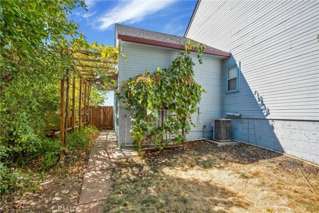 15632 Little Peak Road, Hidden Valley Lake, CA 95467