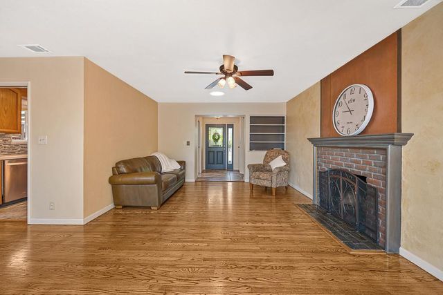 5405 Verner Ave, Sacramento, CA 95841