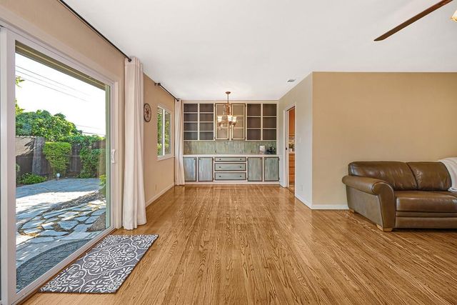 5405 Verner Ave, Sacramento, CA 95841