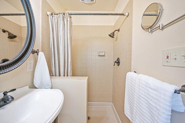 5405 Verner Ave, Sacramento, CA 95841