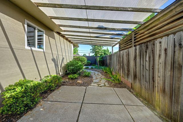 5405 Verner Ave, Sacramento, CA 95841