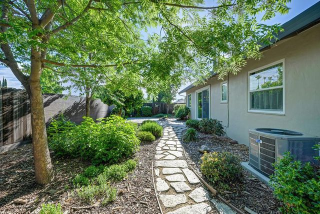 5405 Verner Ave, Sacramento, CA 95841