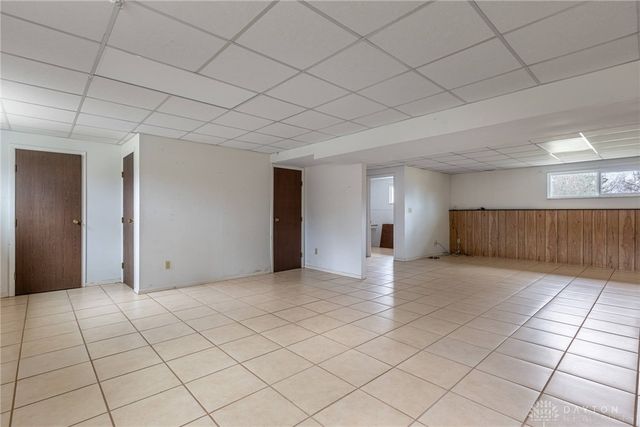 8370 Paragon Road, Washington Twp, OH 45458