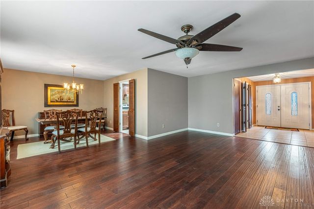 8370 Paragon Road, Washington Twp, OH 45458