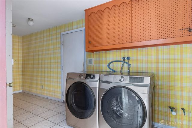 8370 Paragon Road, Washington Twp, OH 45458