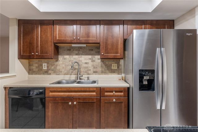 8370 Paragon Road, Washington Twp, OH 45458