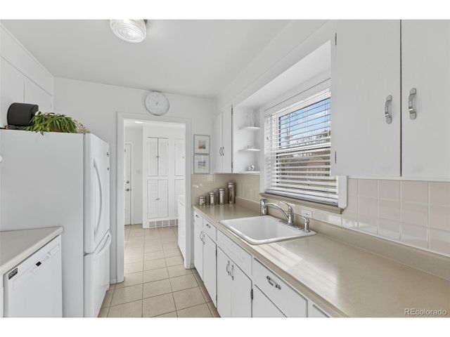 3420 S Eudora St, Denver, CO 80222