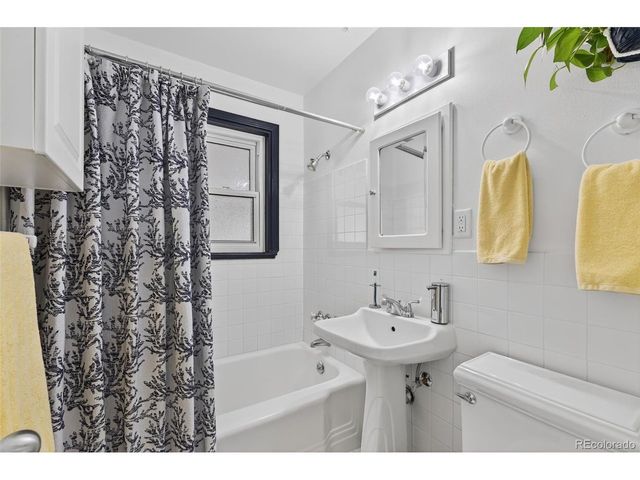 3420 S Eudora St, Denver, CO 80222