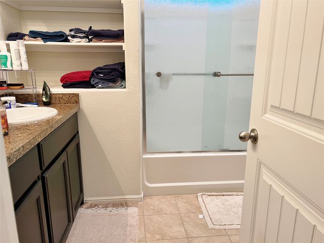 720 Watson Way, Crowley, TX 76036