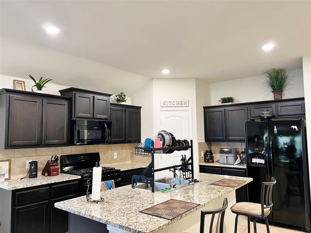 720 Watson Way, Crowley, TX 76036