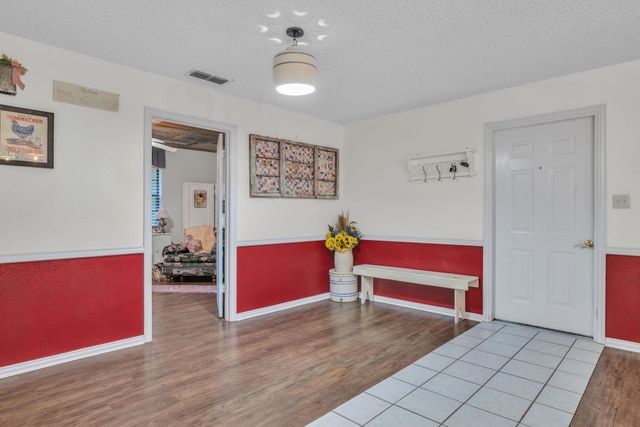 2802 Red Maple Rd, Big Sandy, TX 75755