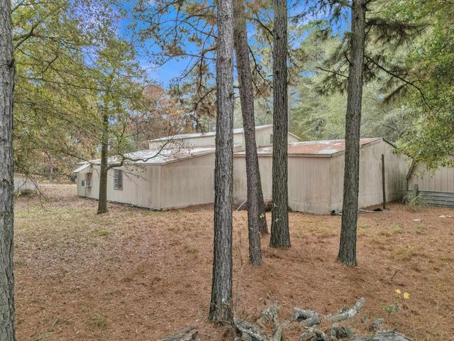 2802 Red Maple Rd, Big Sandy, TX 75755