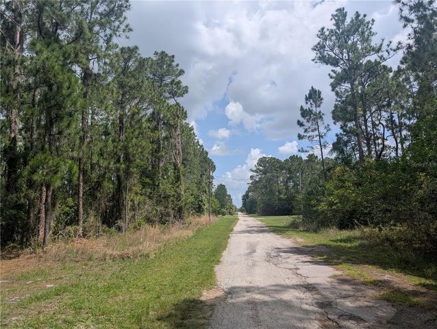25 AMARYLLIS DRIVE, Indian Lake Estates, FL 33855