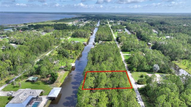 25 AMARYLLIS DRIVE, Indian Lake Estates, FL 33855
