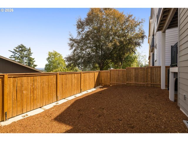 19783 Sw Lou Ln, Beaverton, OR 97007