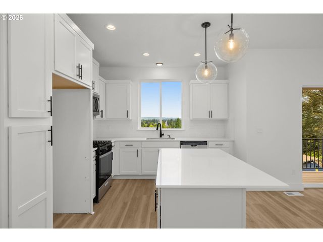 19783 Sw Lou Ln, Beaverton, OR 97007