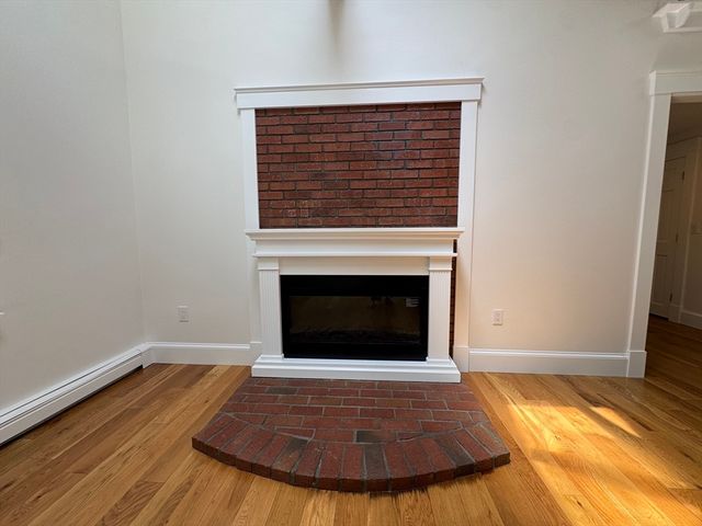 18 Silver Lake Dr, Kingston, MA 02364