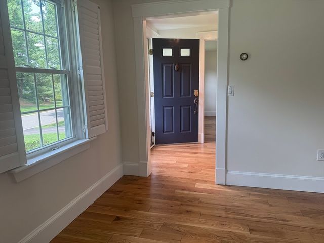 18 Silver Lake Dr, Kingston, MA 02364