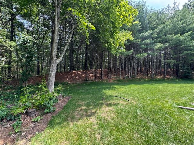 18 Silver Lake Dr, Kingston, MA 02364
