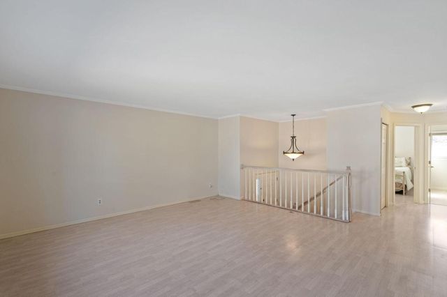 6140 Creek View Trail, Minnetonka, MN 55345