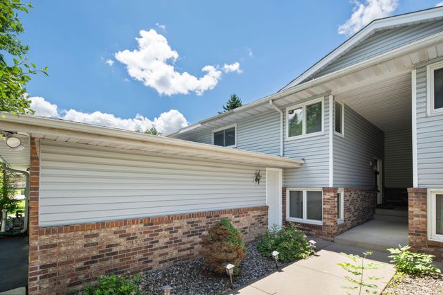 6140 Creek View Trail, Minnetonka, MN 55345