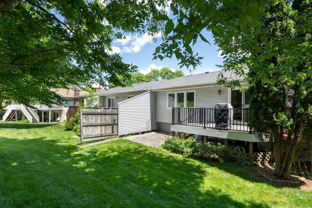 6140 Creek View Trail, Minnetonka, MN 55345