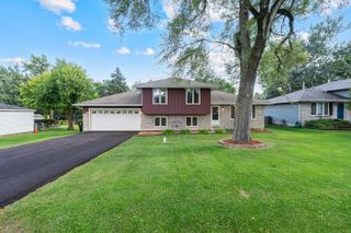 28W605 Barnes Avenue, West Chicago, IL 60185