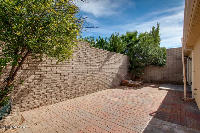 5726 N Camino Del Sol, Tucson, AZ 85718
