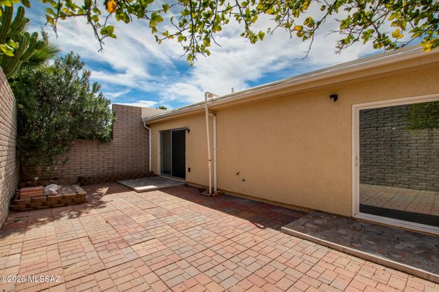 5726 N Camino Del Sol, Tucson, AZ 85718