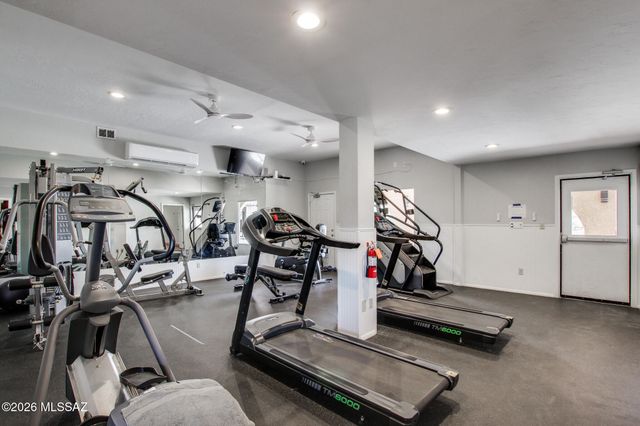 5726 N Camino Del Sol, Tucson, AZ 85718