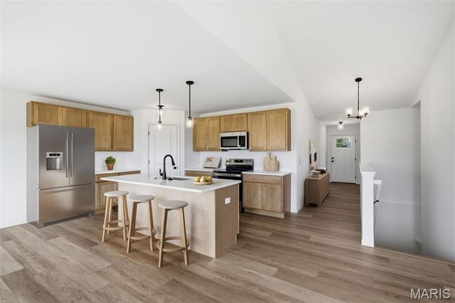 18854 Alyson Drive, Warrenton, MO 63383