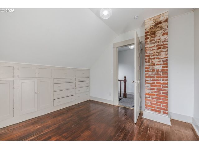 210 19TH St Se, Salem, OR 97301