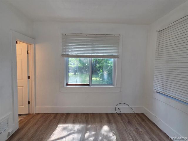 7455 Churchill Street, Detroit, MI 48206