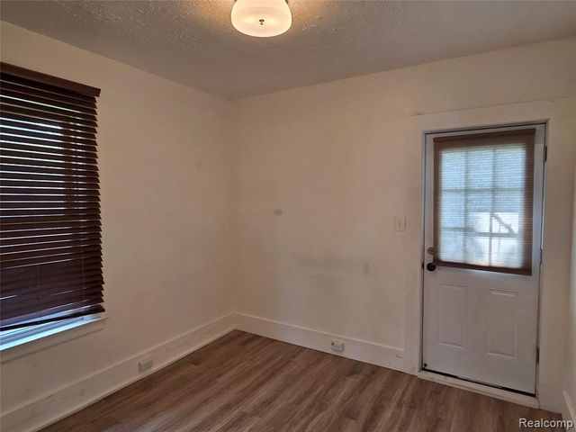 7455 Churchill Street, Detroit, MI 48206