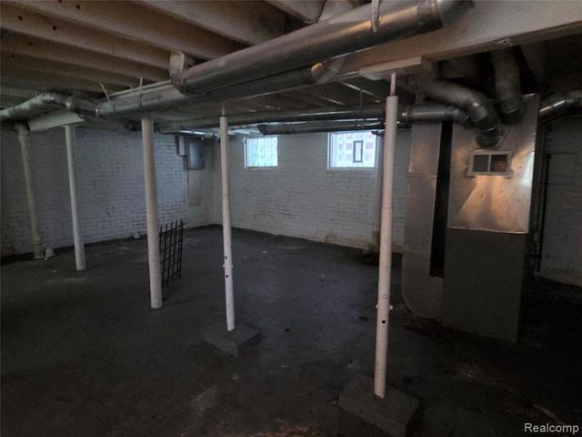 7455 Churchill Street, Detroit, MI 48206