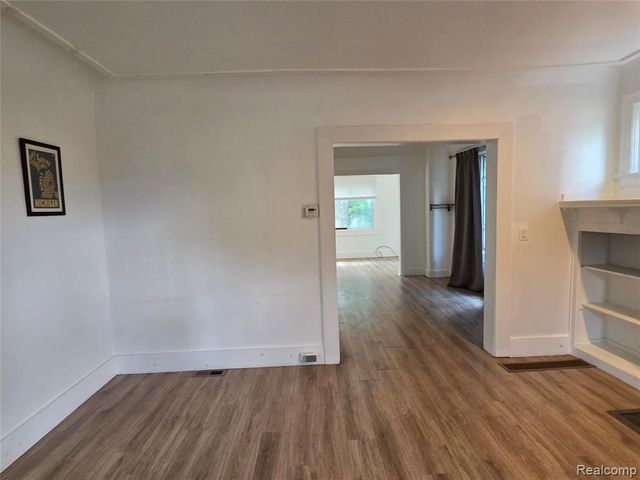7455 Churchill Street, Detroit, MI 48206