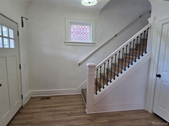 7455 Churchill Street, Detroit, MI 48206
